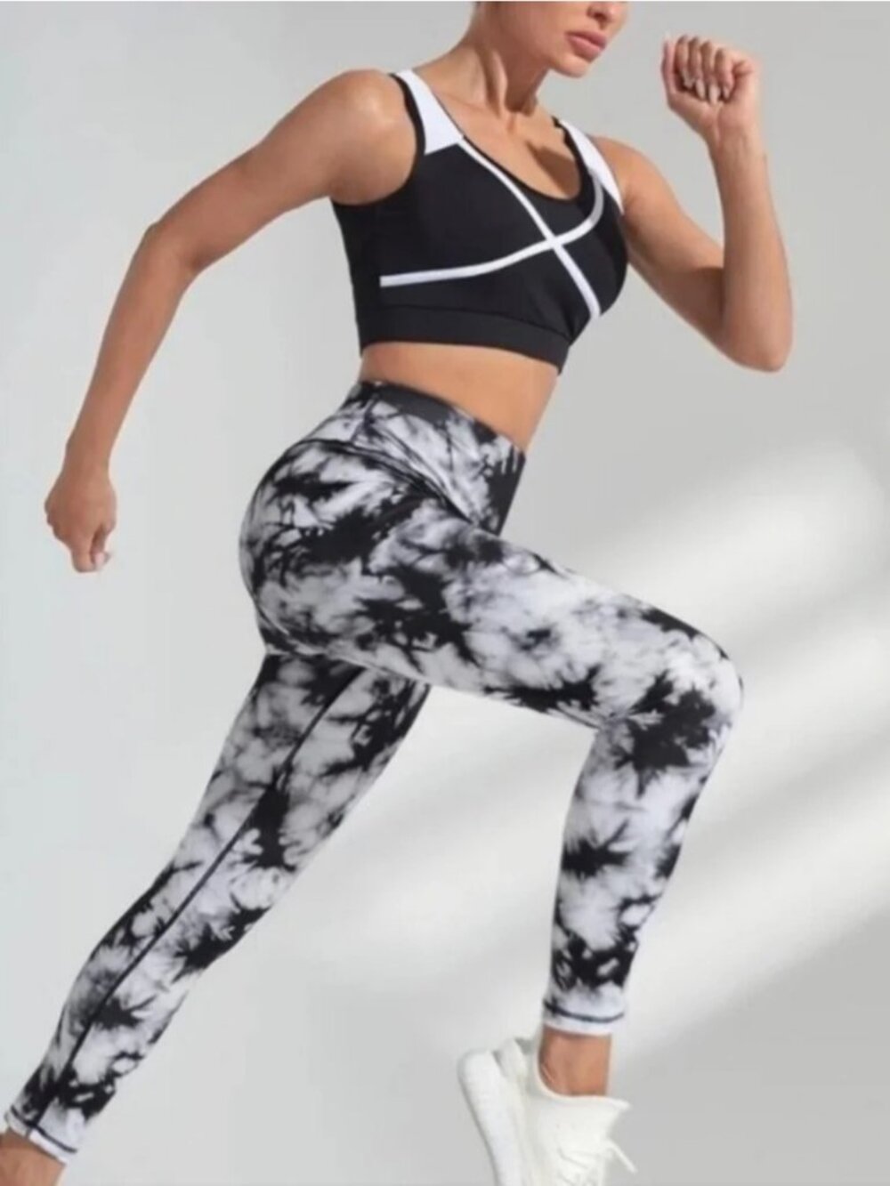 Noli Tie-Dye High-Waist Black & White Leggings NWT Small Yoga Pants Womens Small